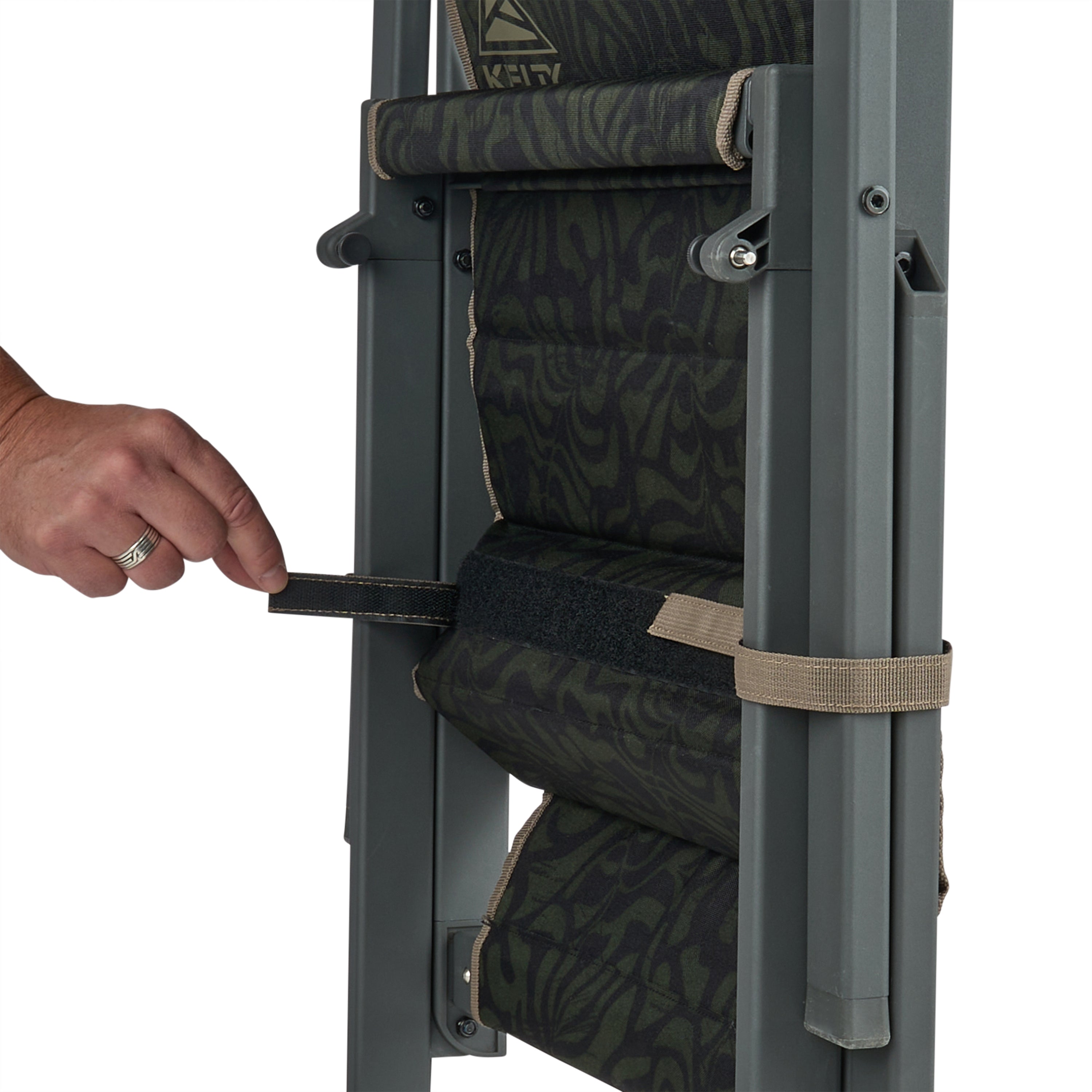 Rad-Arondack Chair